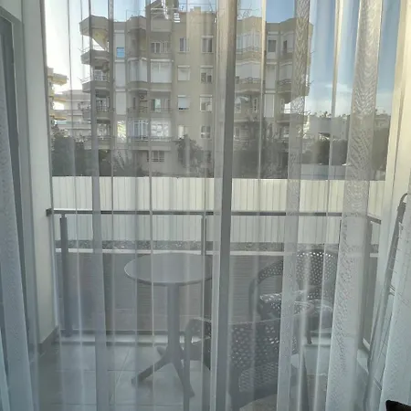 Apartment The Yacht Apartments-tranquiliti And Comfort In The Heard Of 200m To Keykubat Alanya
